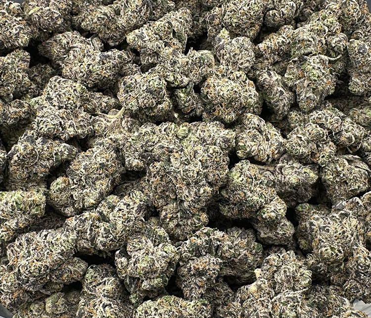 Topshelf Shake indica, hybrid and sativa