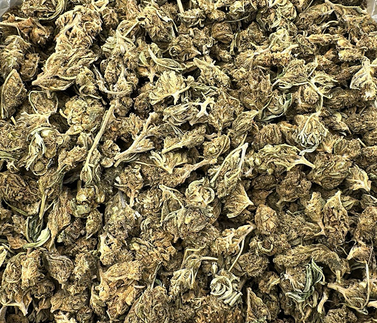 Topshelf Shake indica, hybrid and sativa